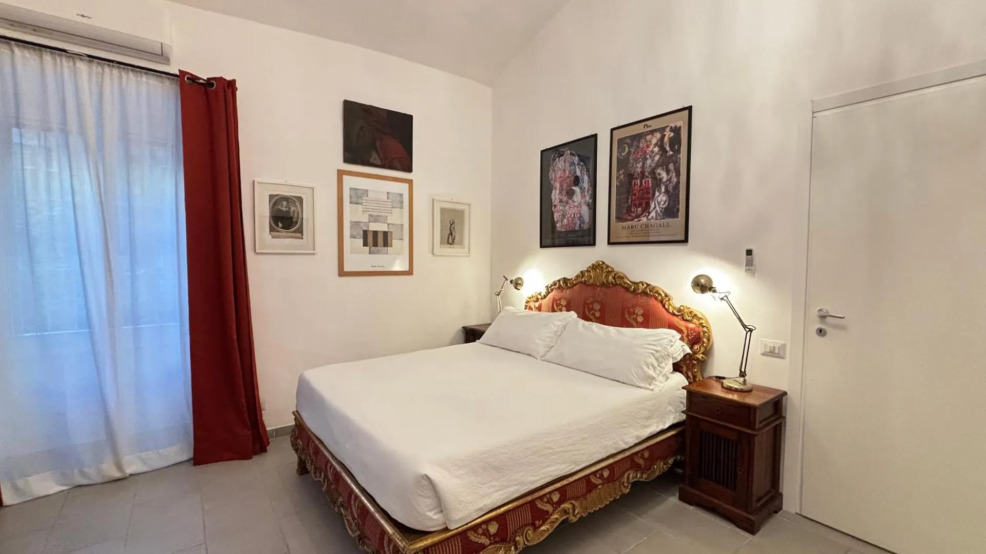 House Of Cardinals Apartment Rome Italy