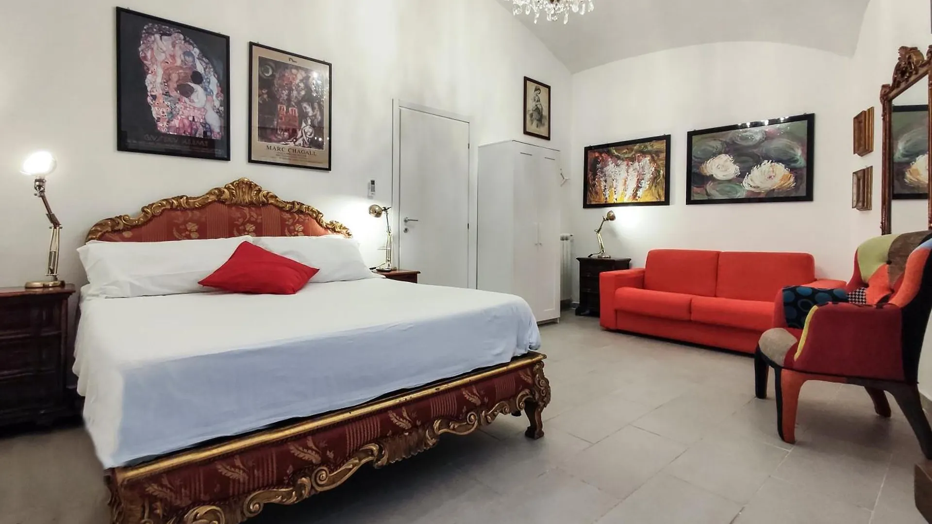 House Of Cardinals Apartment Rome